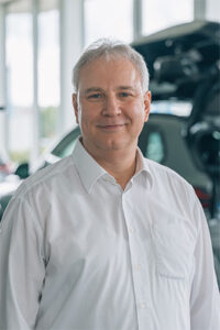 Thomas Gresinger, Verkäufer für Teile und Zubehör bei Autohaus Krauth Hockenheim